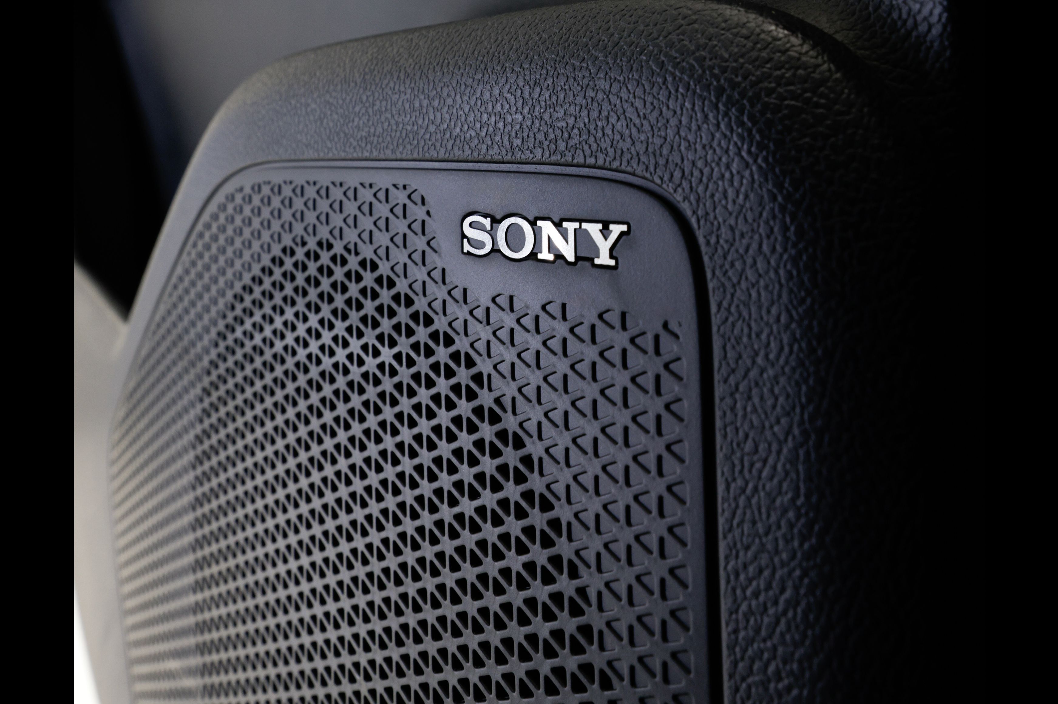 Премиум комфорт и Sony озвучение